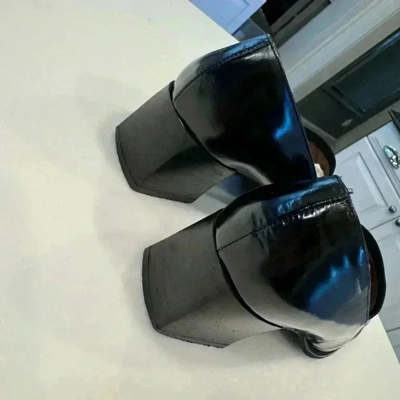 Sesto Meucci Italy women’s black leather slip on shoes made in Italy size 7 - Picture 4 of 9